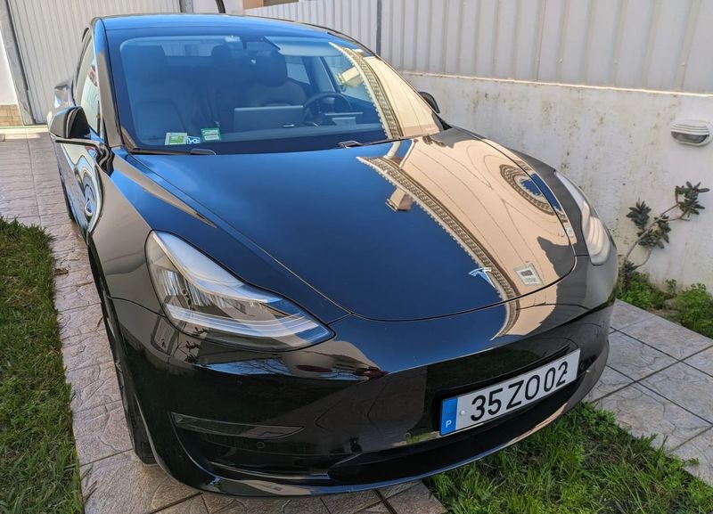 Tesla Model 3 • 2019 • 117,000 km 1