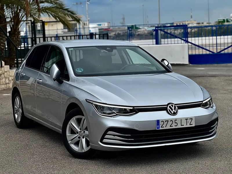 Volkswagen Golf • 2020 • 40,000 km 1
