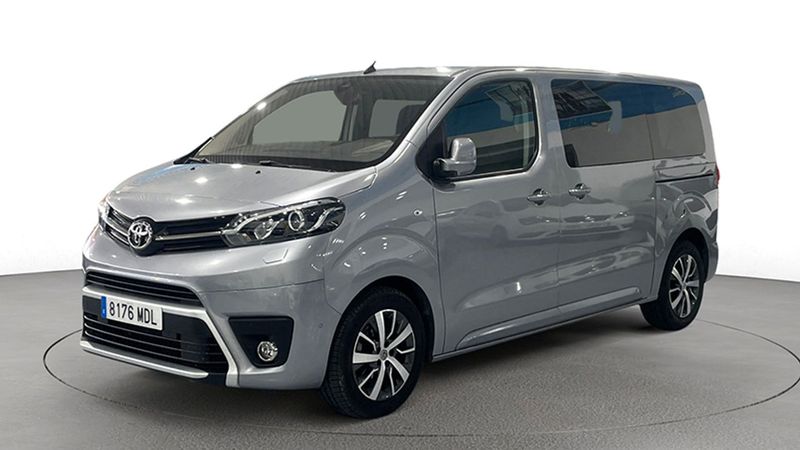 Toyota Hiace Van • 2023 • 29,973 km 1