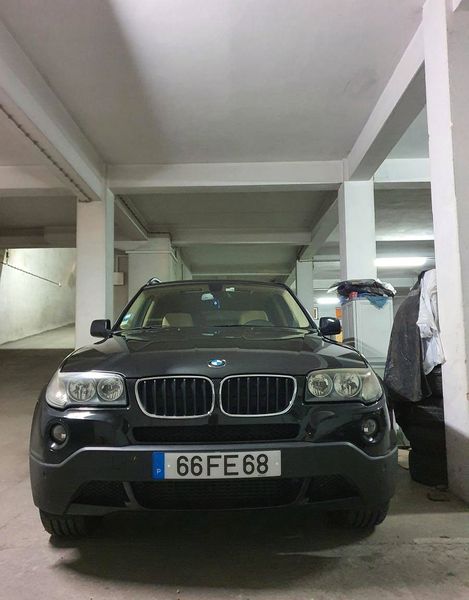 BMW X3 • 2008 • 169,999 km 1