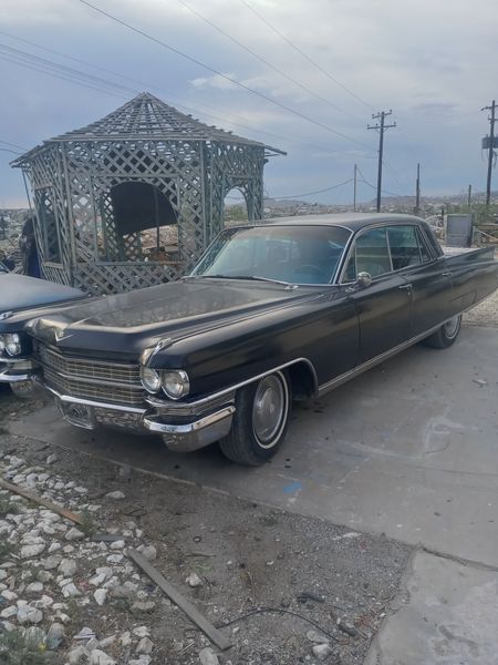 Cadillac Fleetwood • 1963 • 100,000 mi 1