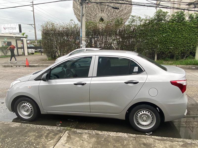 Hyundai i10 • 2019 • 60,600 km 1