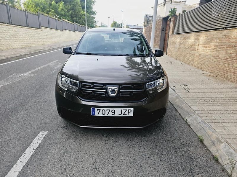 Dacia Sandero • 2017 • 110,000 km 1