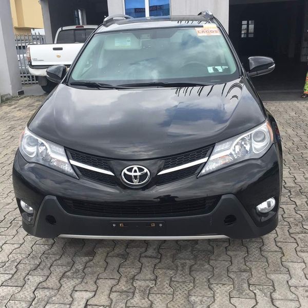 Toyota RAV4 • 2013 • 3 km 1