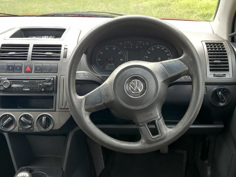 Volkswagen Polo • 2014 • 45,333 km 1
