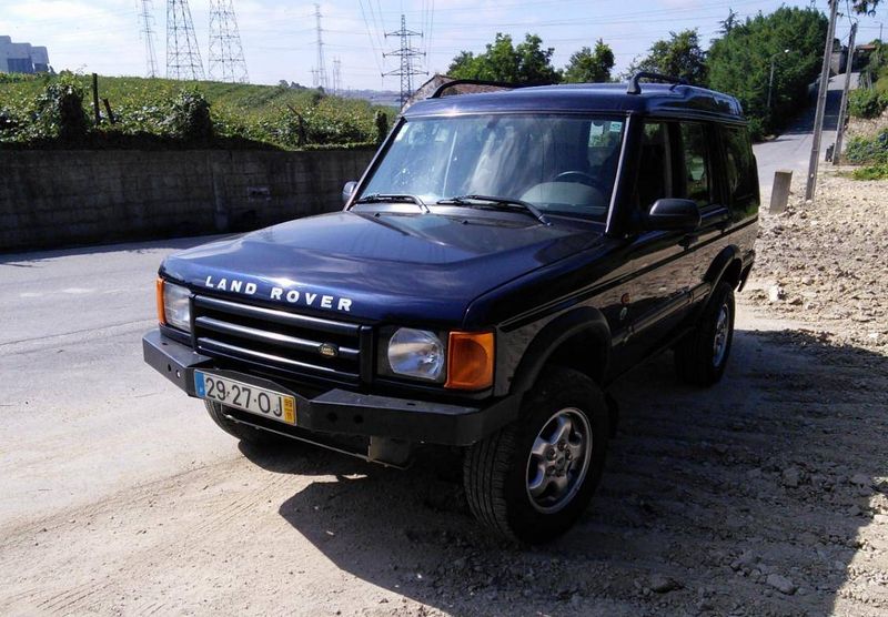 Land Rover Discovery • 1999 • 180,000 km 1
