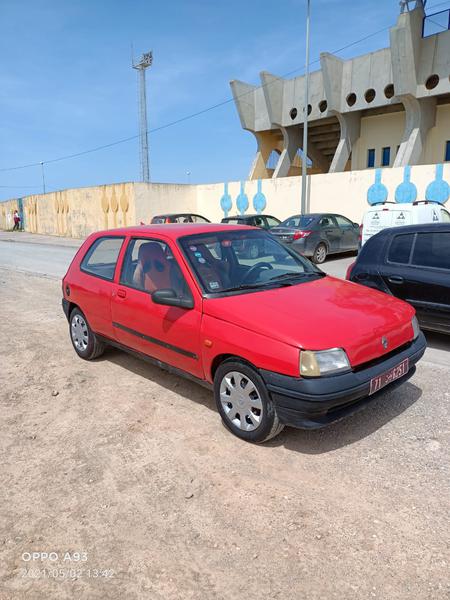 Renault Clio • 1994 • 100 km 1
