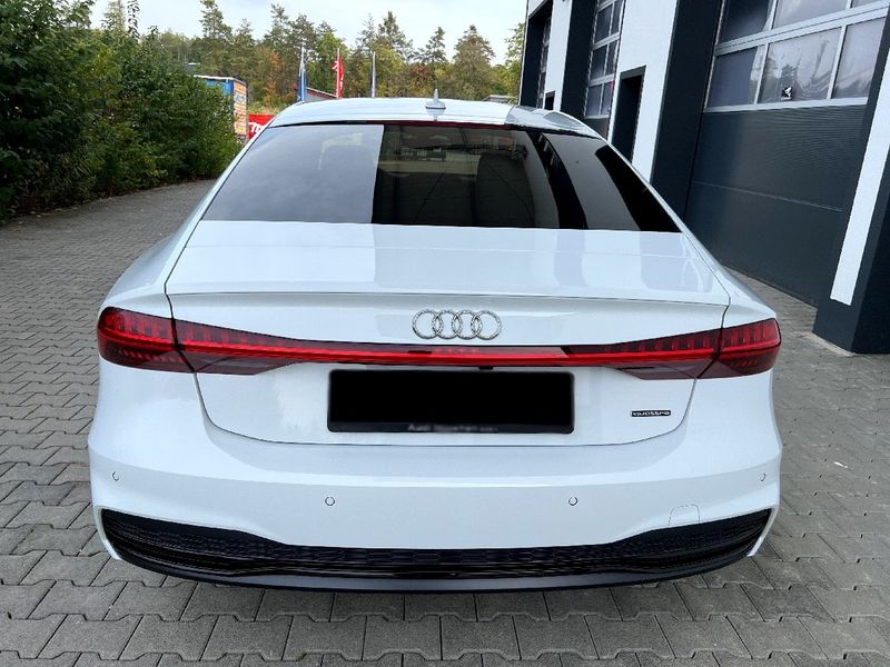 Audi A7 • 2018 • 48,137 km 1