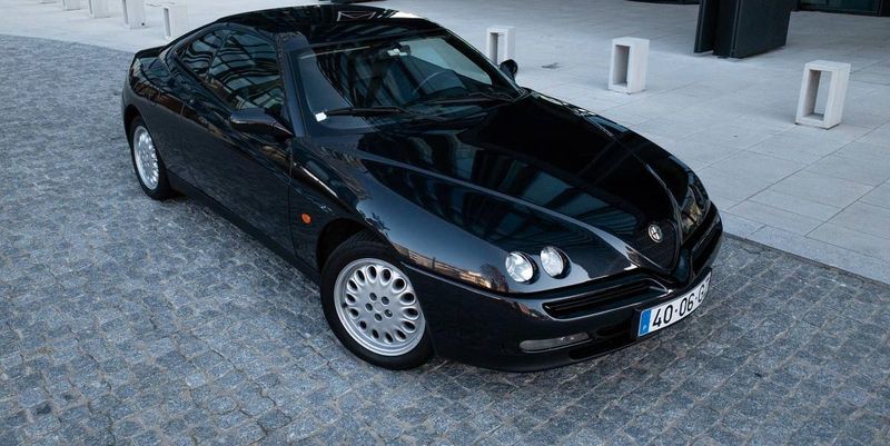 Alfa Romeo GTV • 1996 • 119,999 km 1