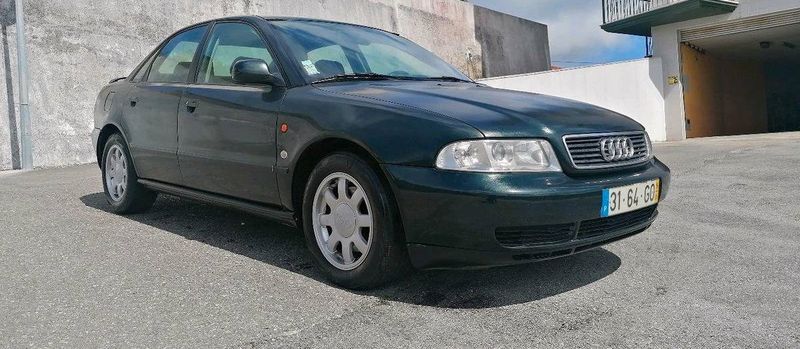 Audi A4 • 1996 • 199,999 km 1