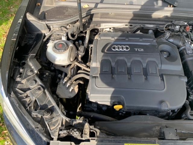 egész auto egybem 1