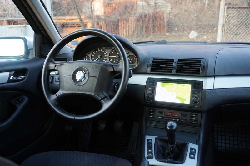 BMW 3 Series • 2000 • 200,000 km 1