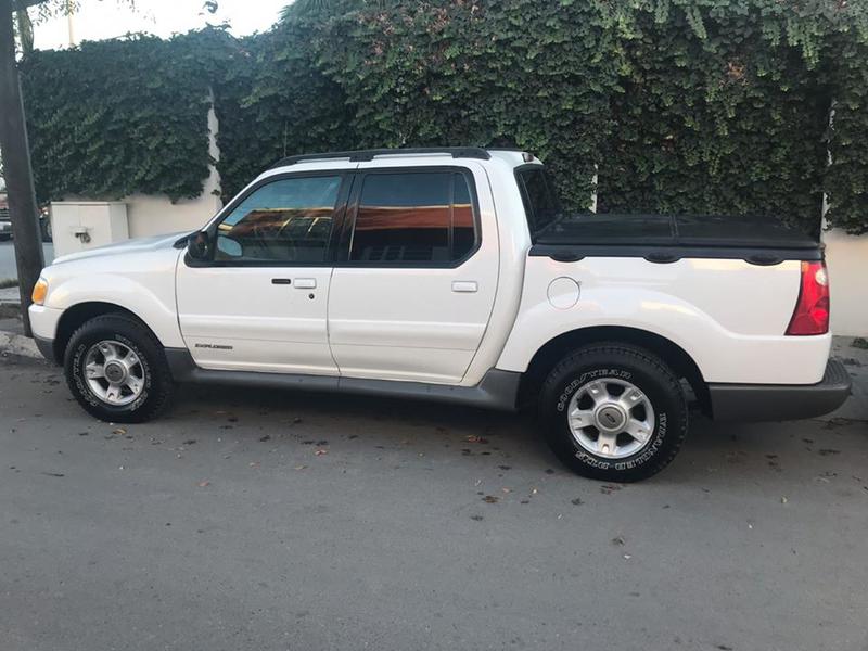 Ford Explorer • 2001 • 107,000 km 1