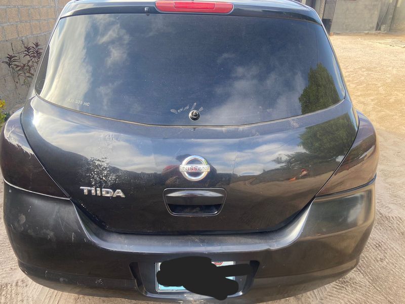 Nissan Tiida • 2005 • 165,000 km 1