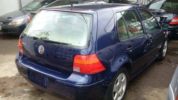 Volkswagen Golf • 2004 • 14,275 km 1