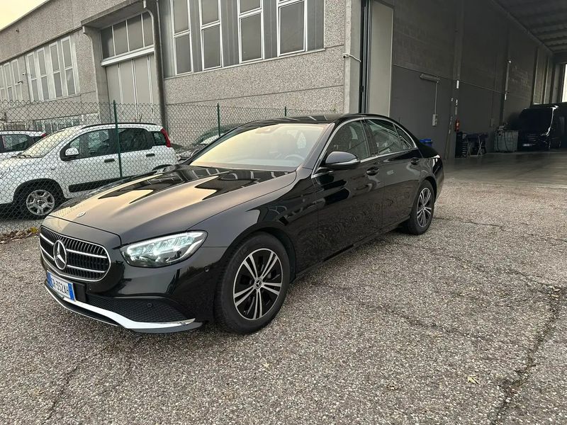 Mercedes-Benz E • 2022 • 55,655 km 1