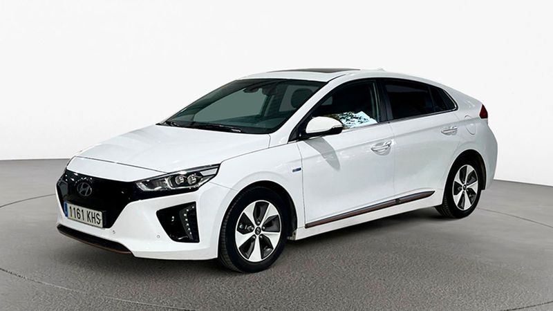 Hyundai Ioniq Electric • 2018 • 109,000 km 1