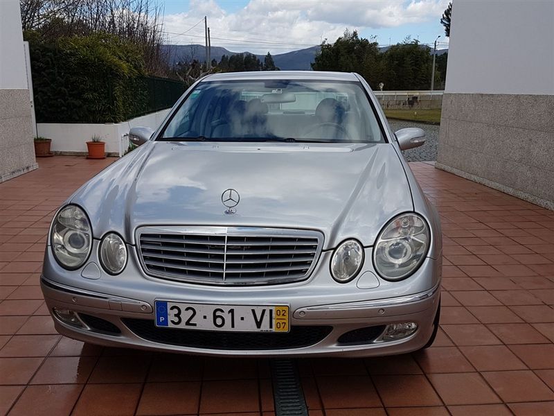 Mercedes-Benz E • 2002 • 195,000 km 1
