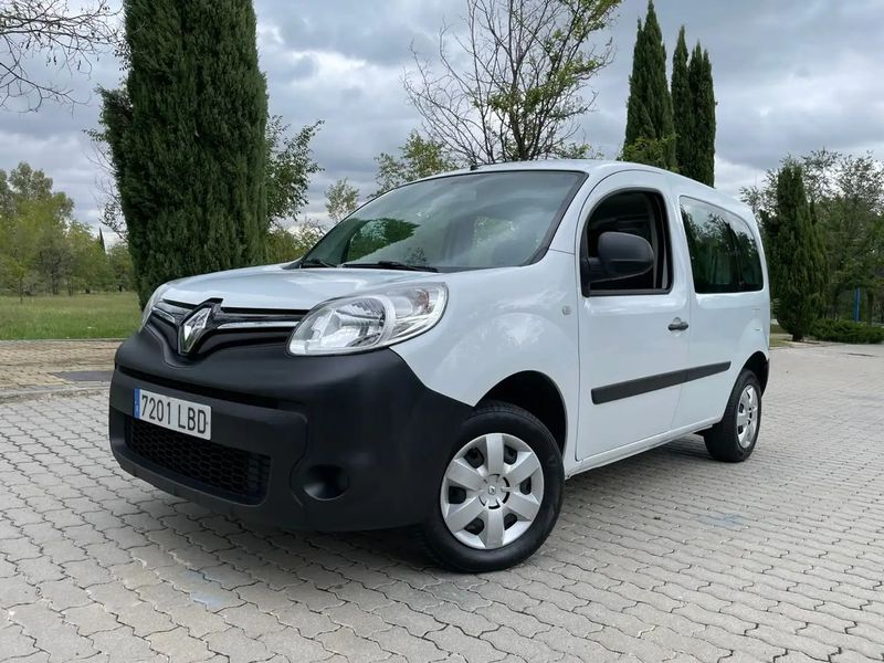 Renault Kangoo • 2019 • 208,000 km 1