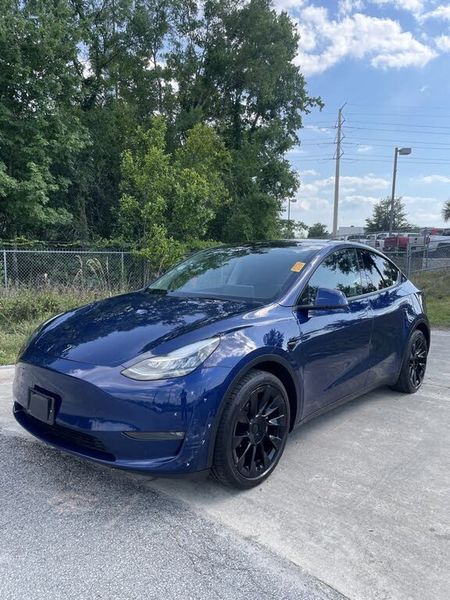 Tesla Model Y • 2022 • 53,162 km 1