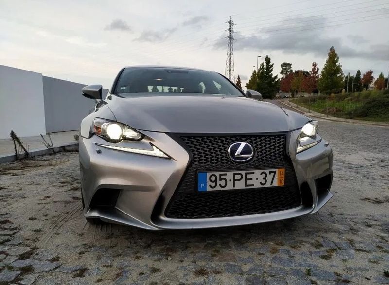 Lexus IS • 2014 • 98,800 km 1