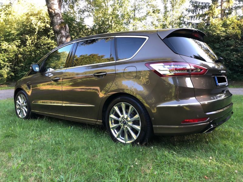 Ford S-Max • 2016 • 142,000 km 1