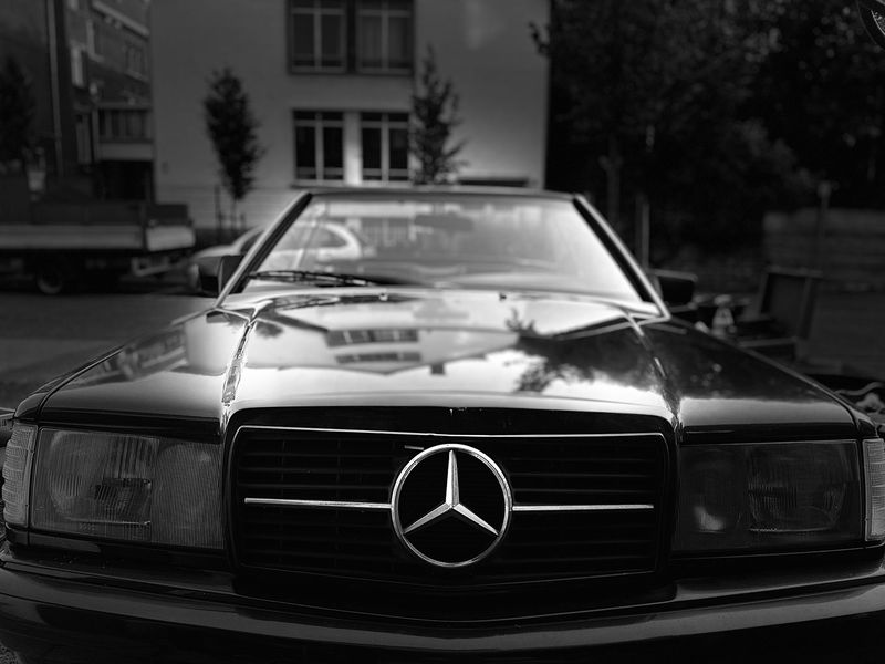 Mercedes-Benz 190 E • 1990 • 200,000 km 1