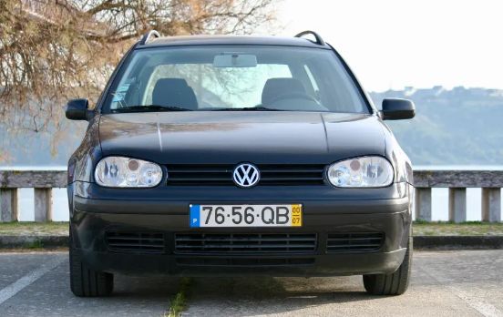 Volkswagen Golf Variant • 2000 • 330,753 km 1