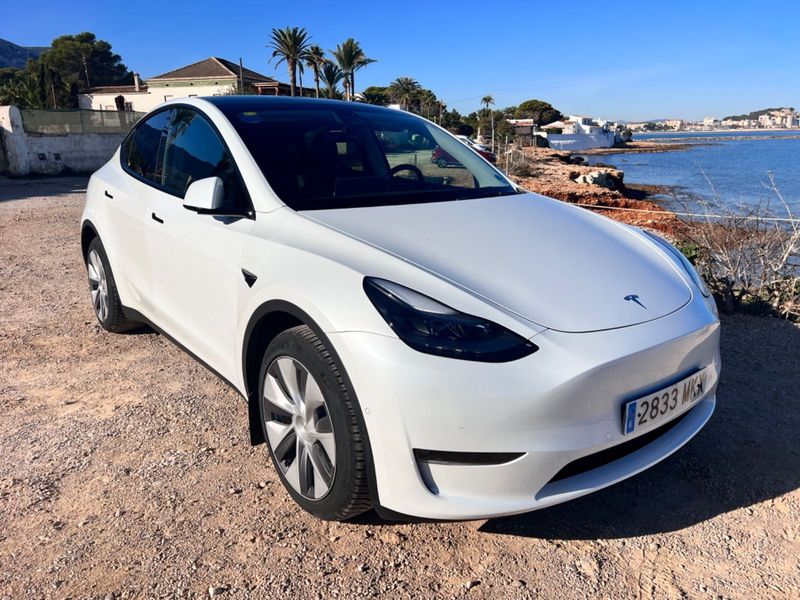 Tesla Model Y • 2022 • 22,510 km 1