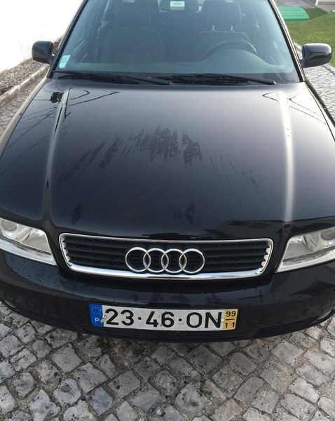 Audi A4 • 1999 • 249,999 km 1