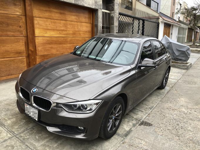 BMW 316i • 2015 • 59,000 km 1