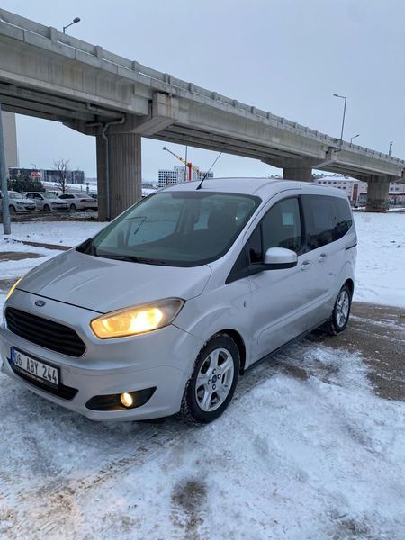 Ford Tourneo Connect • 2016 • 185,000 km 1