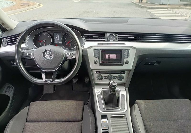 Volkswagen Passat Variant • 2017 • 135,527 km 1