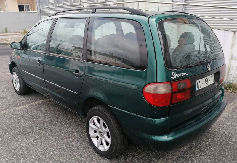 Volkswagen Sharan • 1997 • 270,000 km 1
