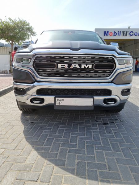 Dodge Ram Pickup 1500 • 2019 • 58,500 km 1