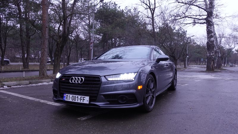 Audi S7 • 2017 • 51,000 km 1