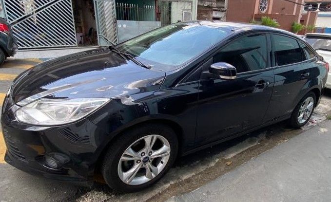 Ford Focus • 2014 • 93,000 km 1