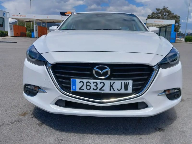 Mazda 3 • 2018 • 60,000 km 1