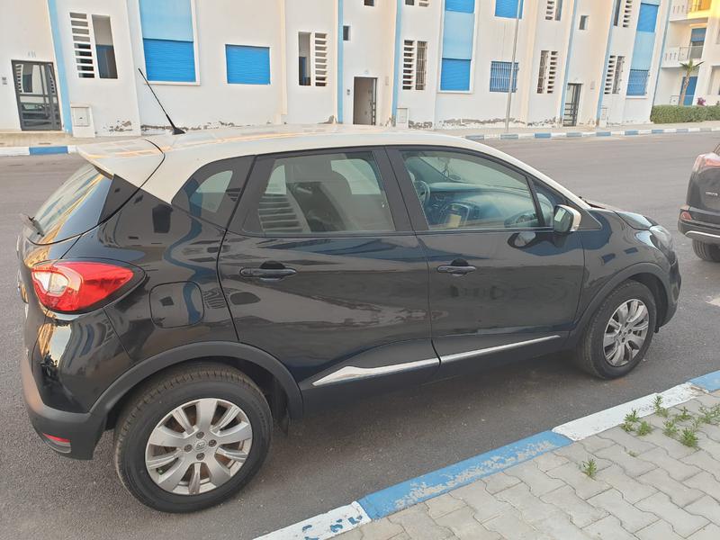 Renault Captur • 2016 • 74,000 km 1