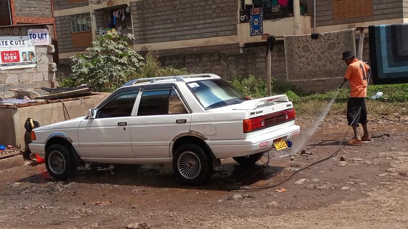 Nissan Sunny • 1997 • 195,000 km 1