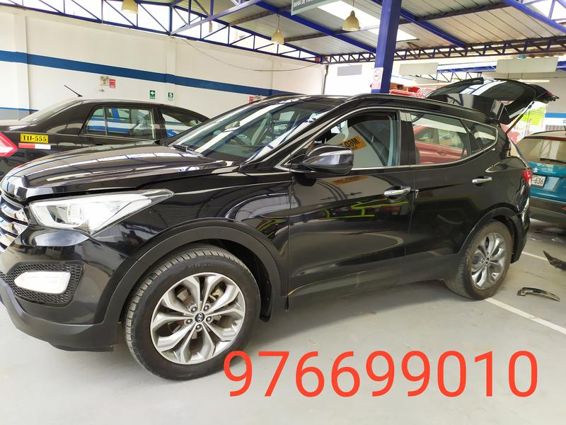 Hyundai Santa Fe • 2013 • 41,800 km 1