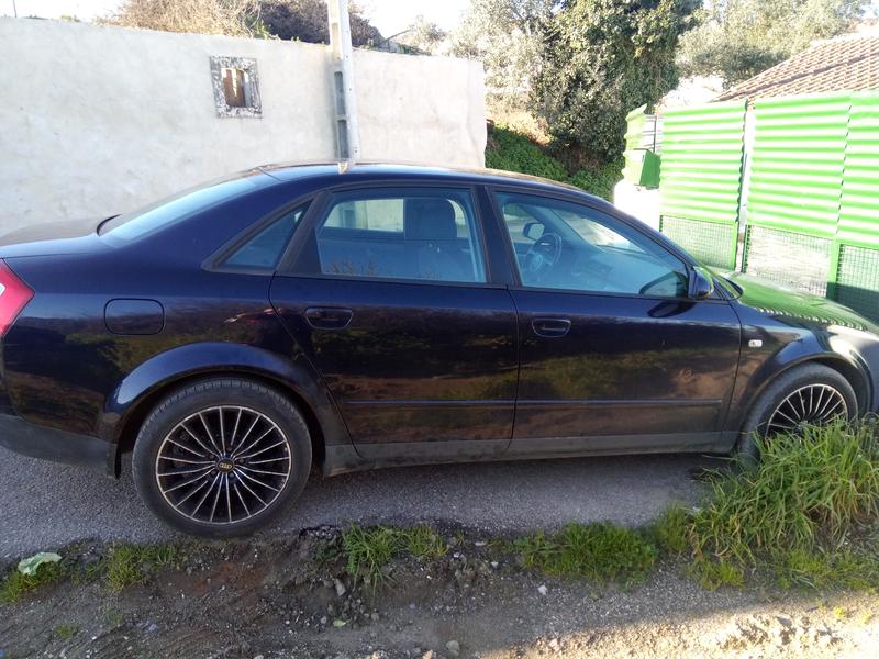 Audi A4 • 2002 • 255,000 km 1