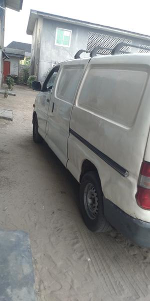 Toyota Hiace Van • 1999 • 29,734 km 1