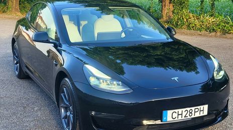 Tesla Model 3 • 2022 • 59,700 km