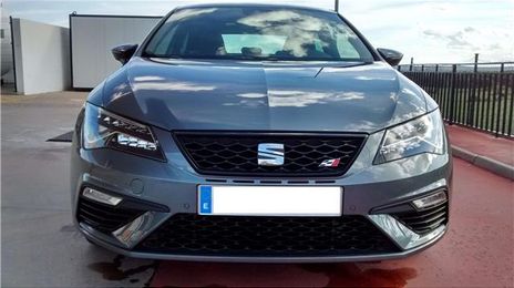 Seat Leon • 2017 • 83,000 km