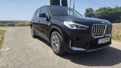 BMW X1 • 2023 • 33,500 km