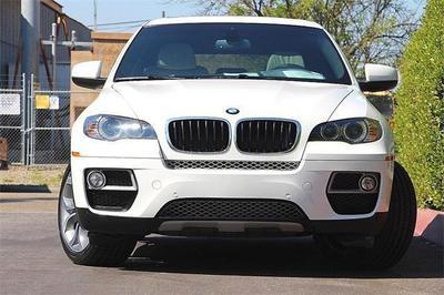 BMW X6 • 2017 • 19,000 km