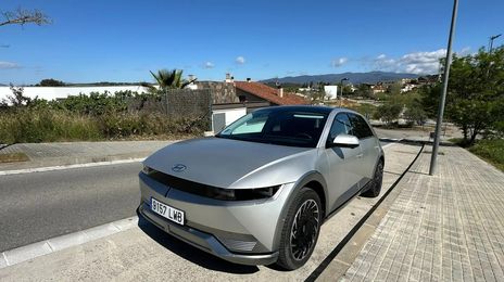 Hyundai Ioniq Electric • 2022 • 42,200 km