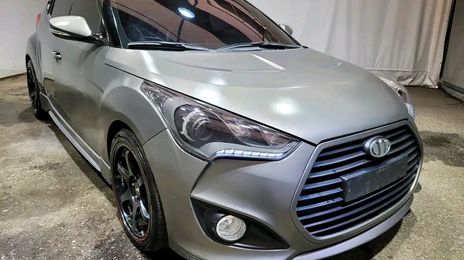 Hyundai Veloster • 2018 • 28 km