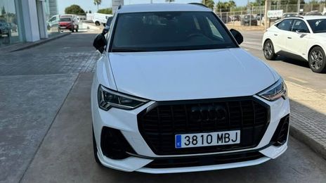 Audi Q3 • 2022 • 39,800 km